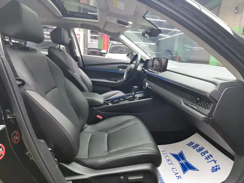 Honda Accord — фото 5