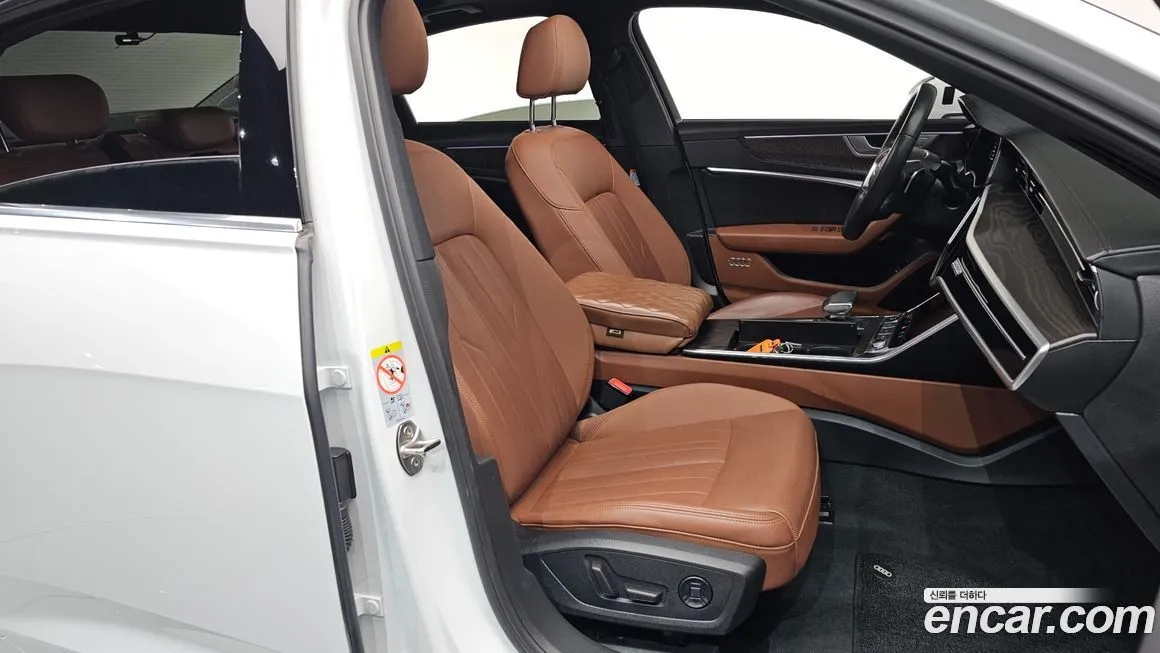 Audi A6 2021 из KR, фото 10