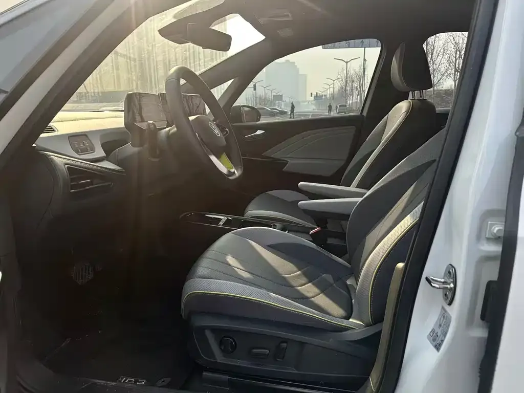 Volkswagen ID.3 2025 из CN, фото 4