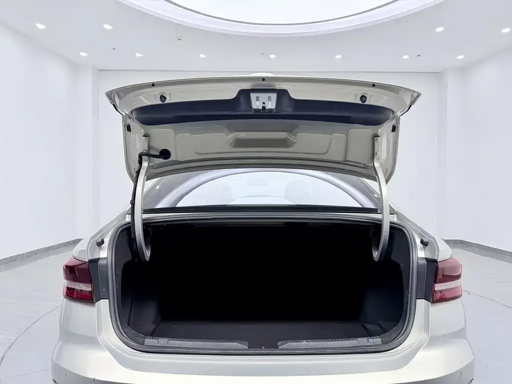 Volkswagen Lavida 2021 из CN, фото 8