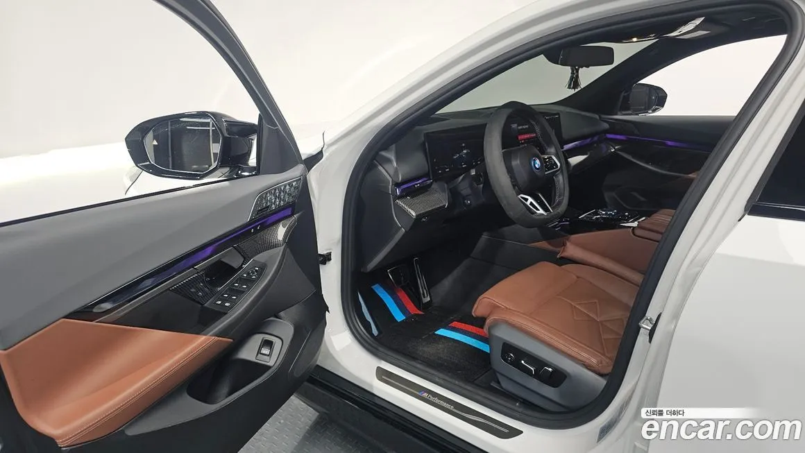 BMW i5 2024 из KR, фото 5