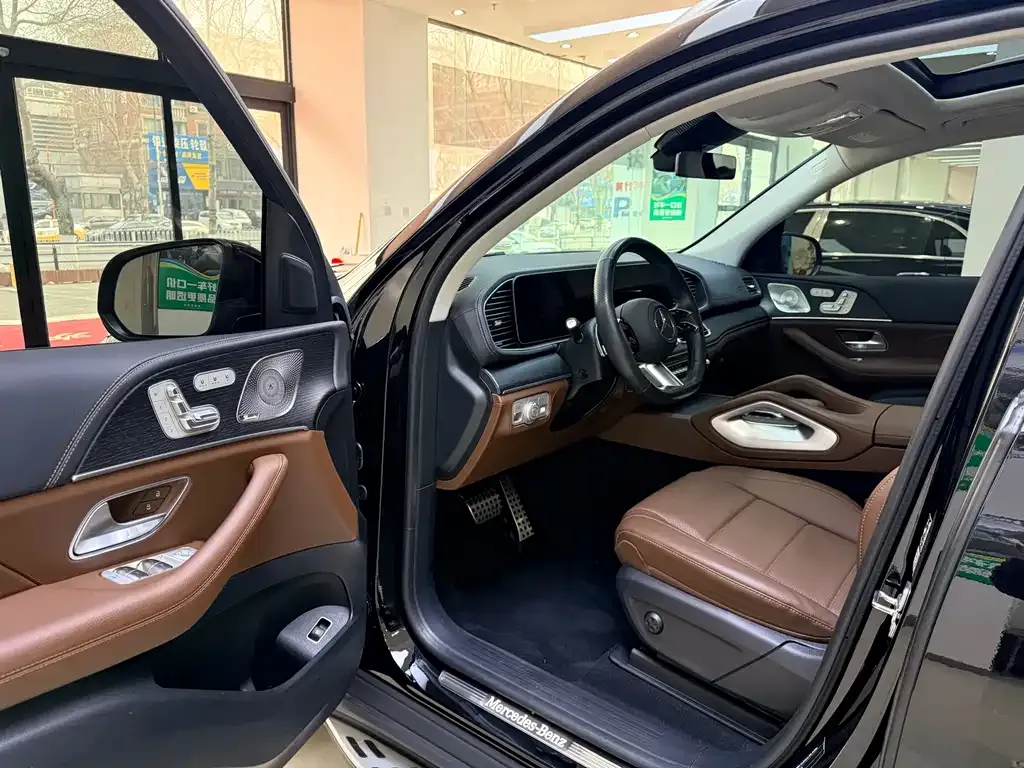 Mercedes-Benz GLS 2024 из CN, фото 8