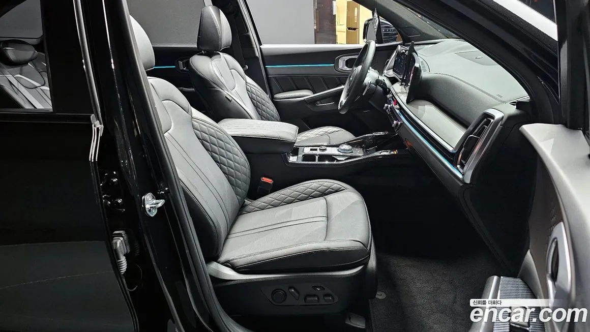 Kia Sorento — фото 10