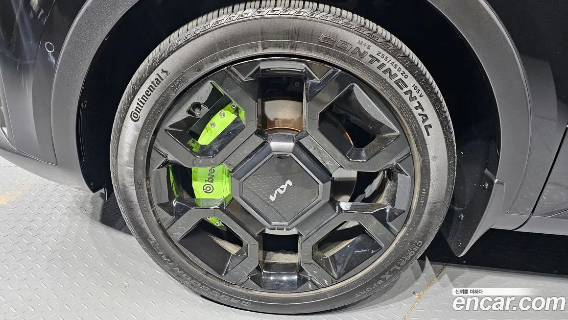 Kia Sorento — фото 5