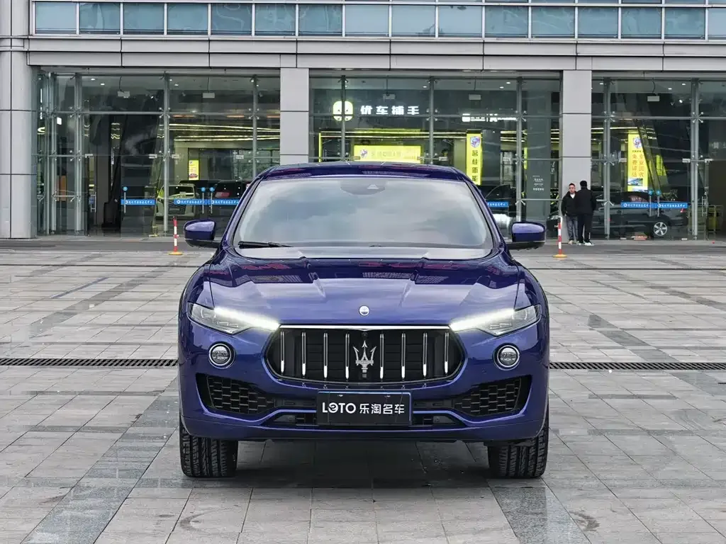 Maserati Levante — фото 10