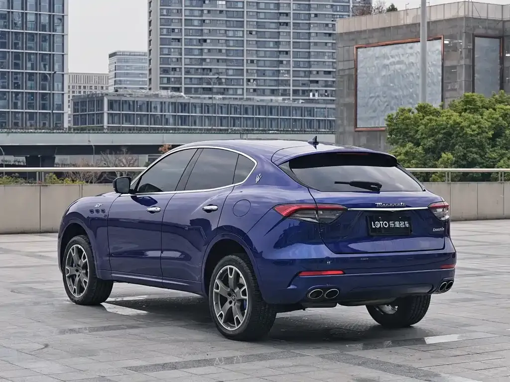 Maserati Levante — фото 4