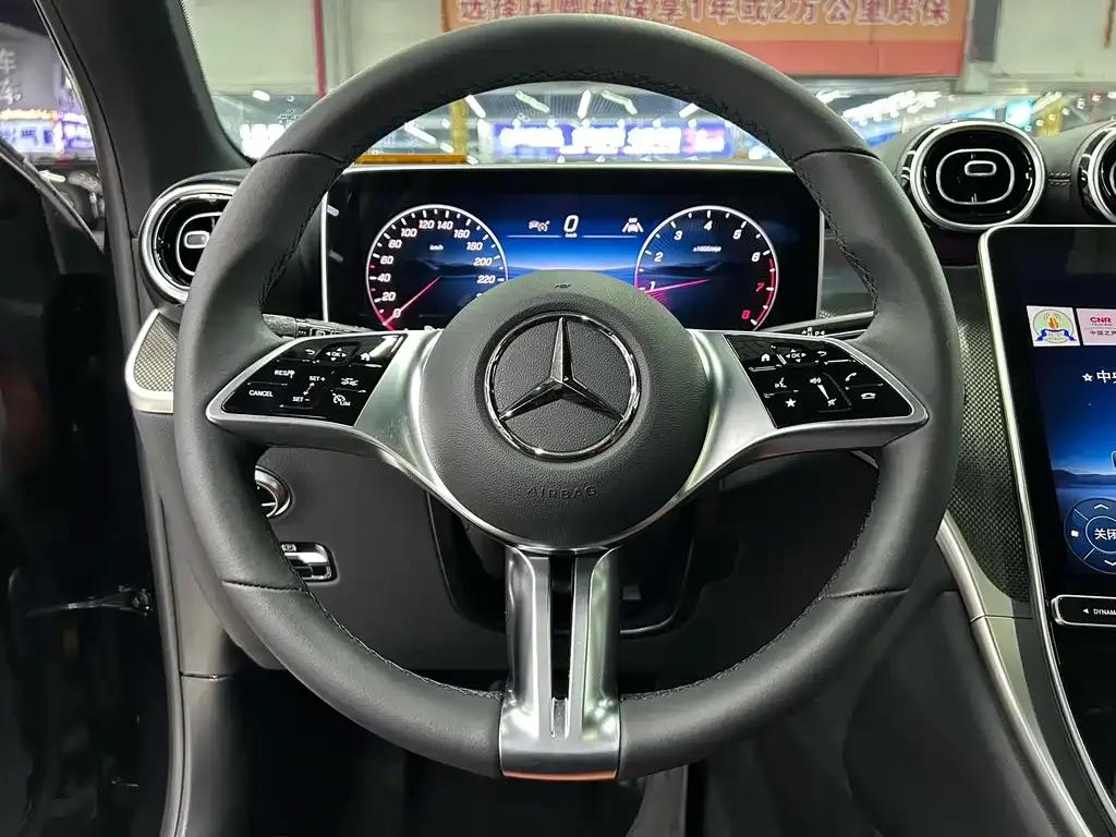 Mercedes-Benz GLC — фото 3