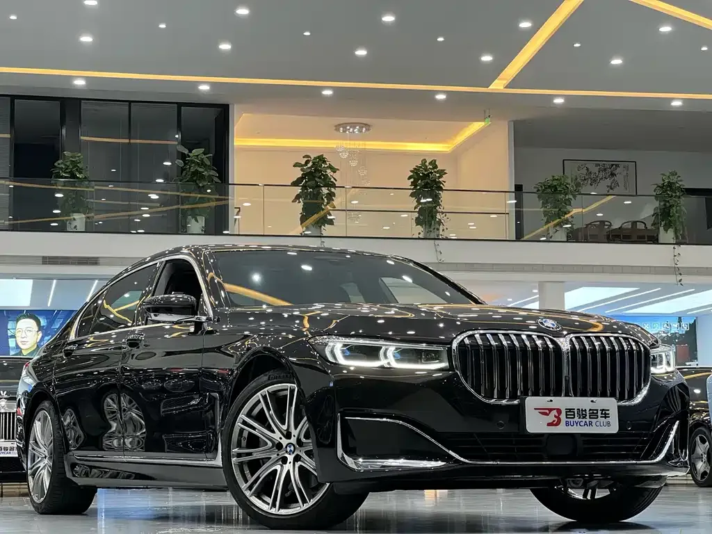 BMW 7 Series 2021 из CN, фото 2