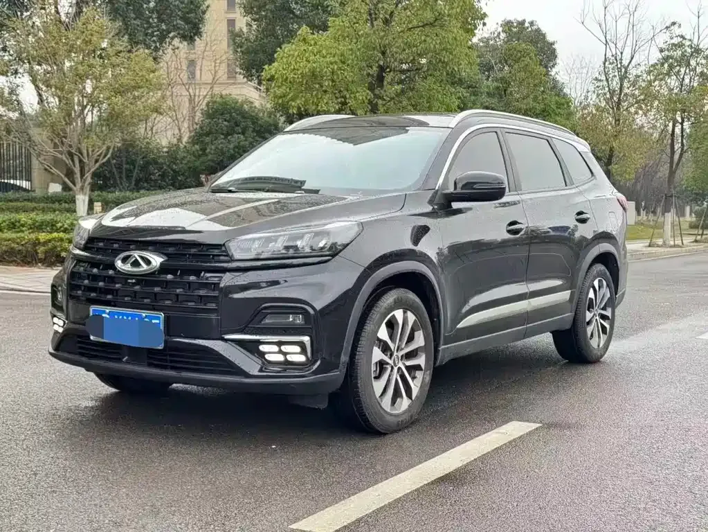 Chery Tiggo 8 — фото 1