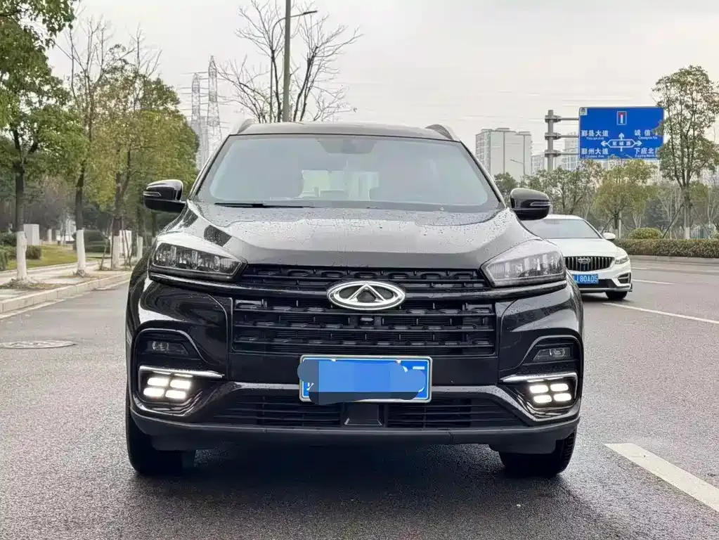Chery Tiggo 8 — фото 6