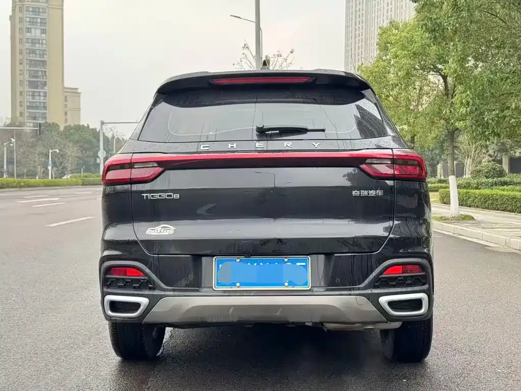 Chery Tiggo 8 — фото 2