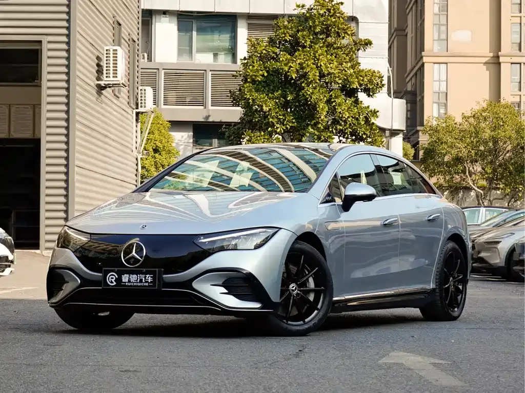 Mercedes-Benz EQE