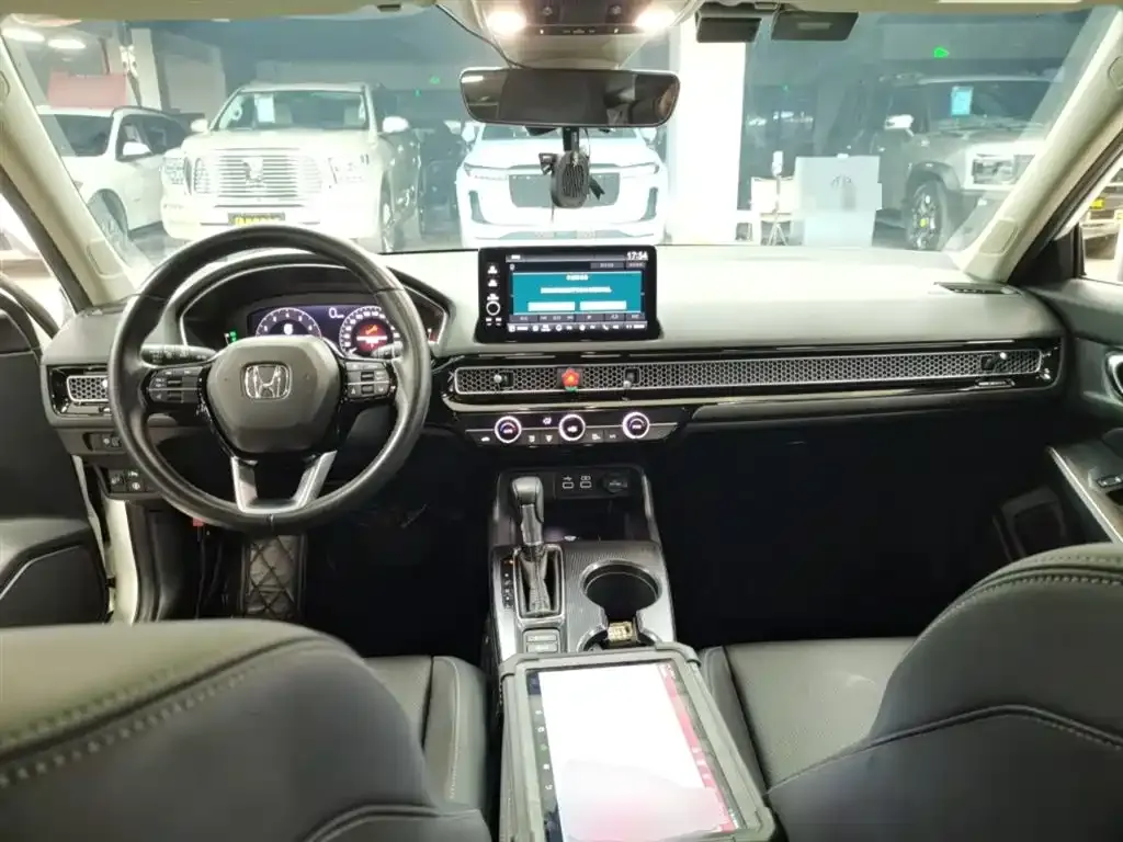 Honda Civic — фото 10