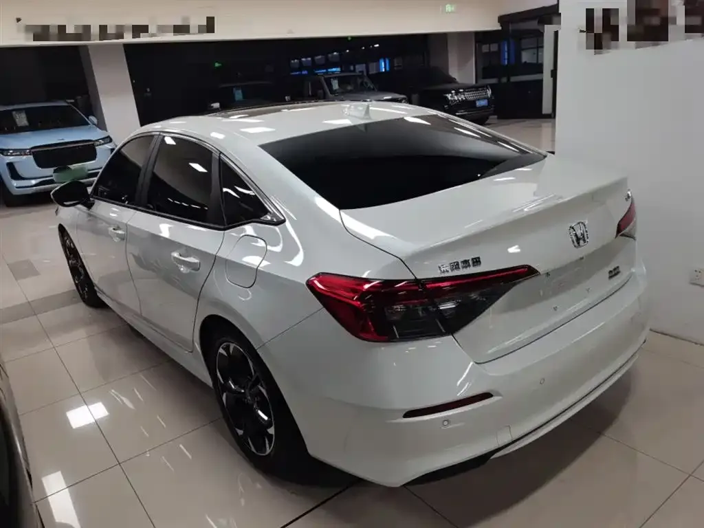 Honda Civic — фото 5