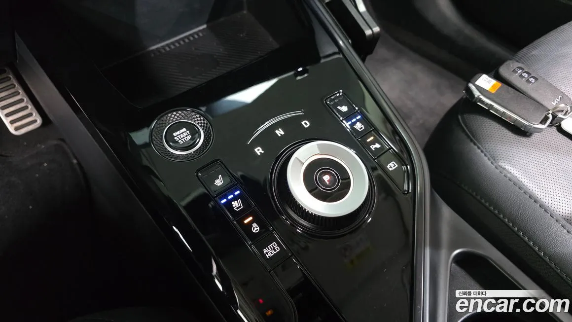 Kia Niro — фото 9