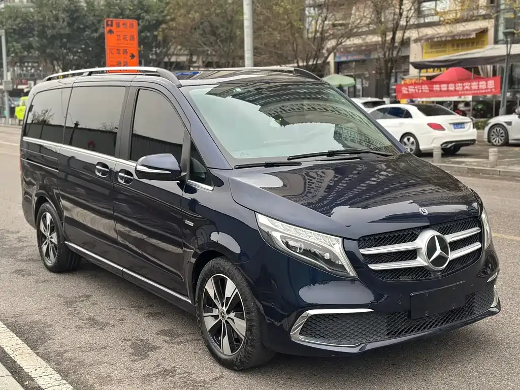 Mercedes-Benz V-Class 2021 из CN, фото 10