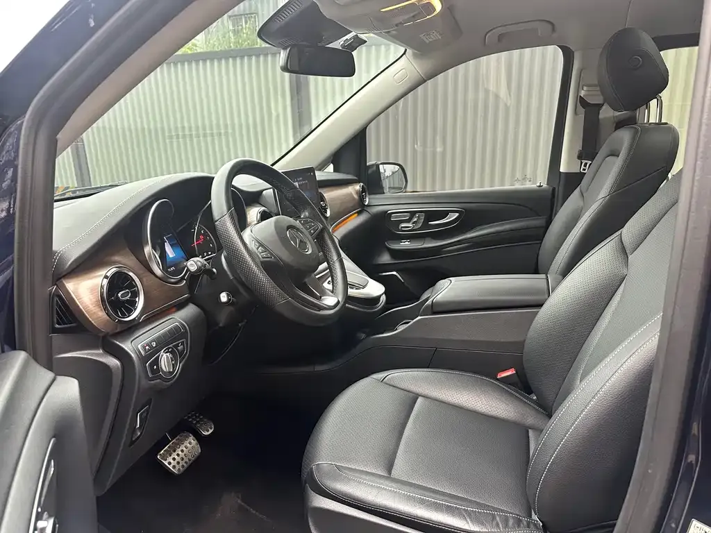 Mercedes-Benz V-Class 2021 из CN, фото 7