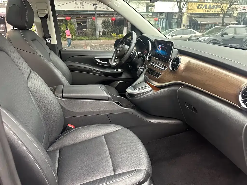 Mercedes-Benz V-Class 2021 из CN, фото 5