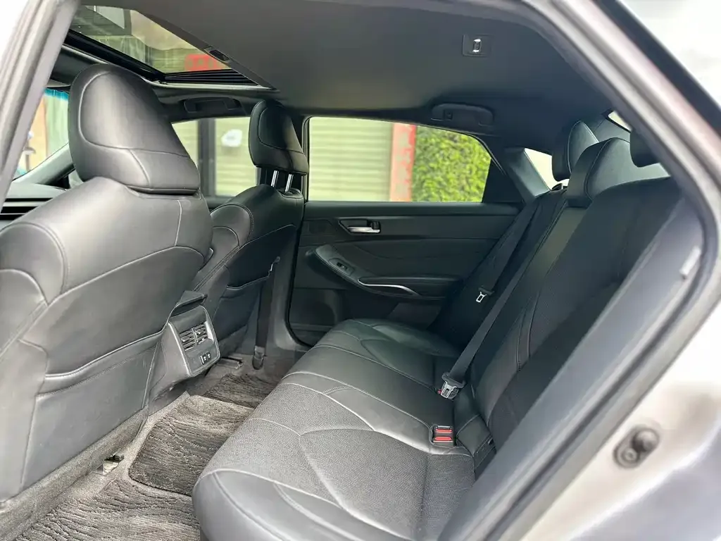 Toyota Avalon 2021 из CN, фото 5