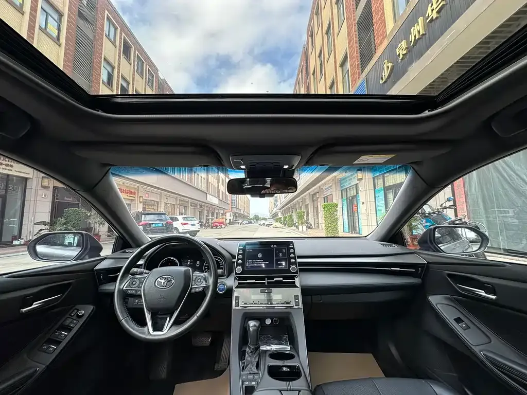 Toyota Avalon 2021 из CN, фото 6