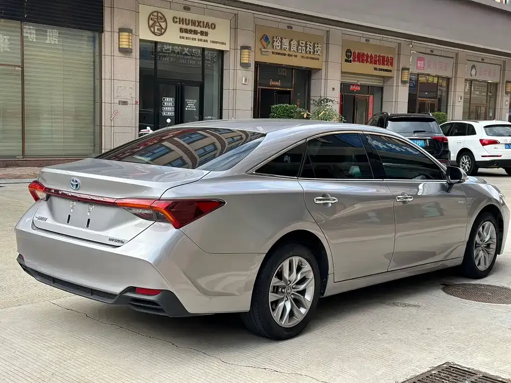 Toyota Avalon 2021 из CN, фото 9