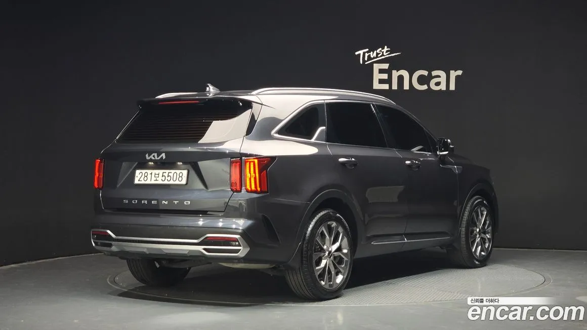 Kia Sorento — фото 4