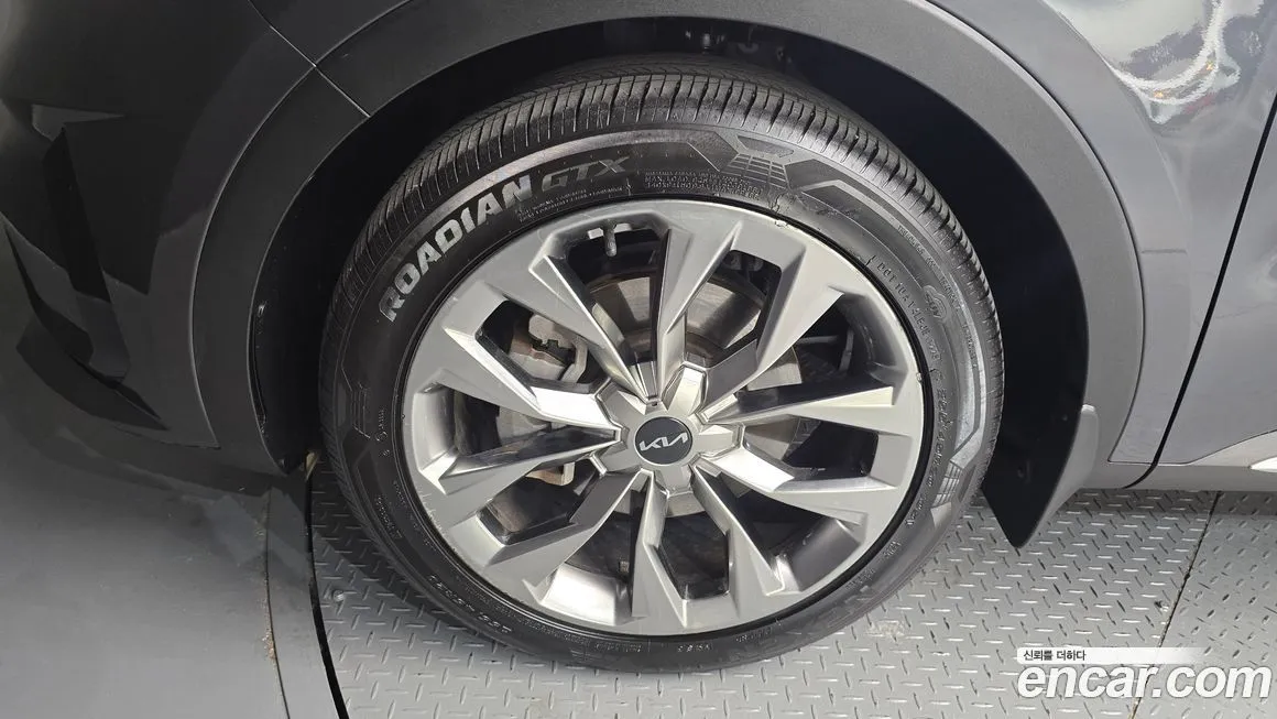 Kia Sorento — фото 10