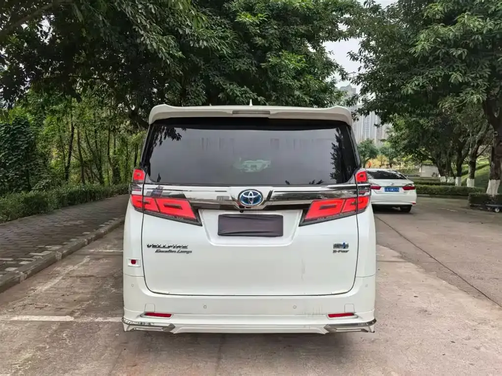 Toyota Vellfire 2021 из CN, фото 7