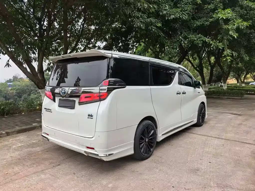 Toyota Vellfire 2021 из CN, фото 5