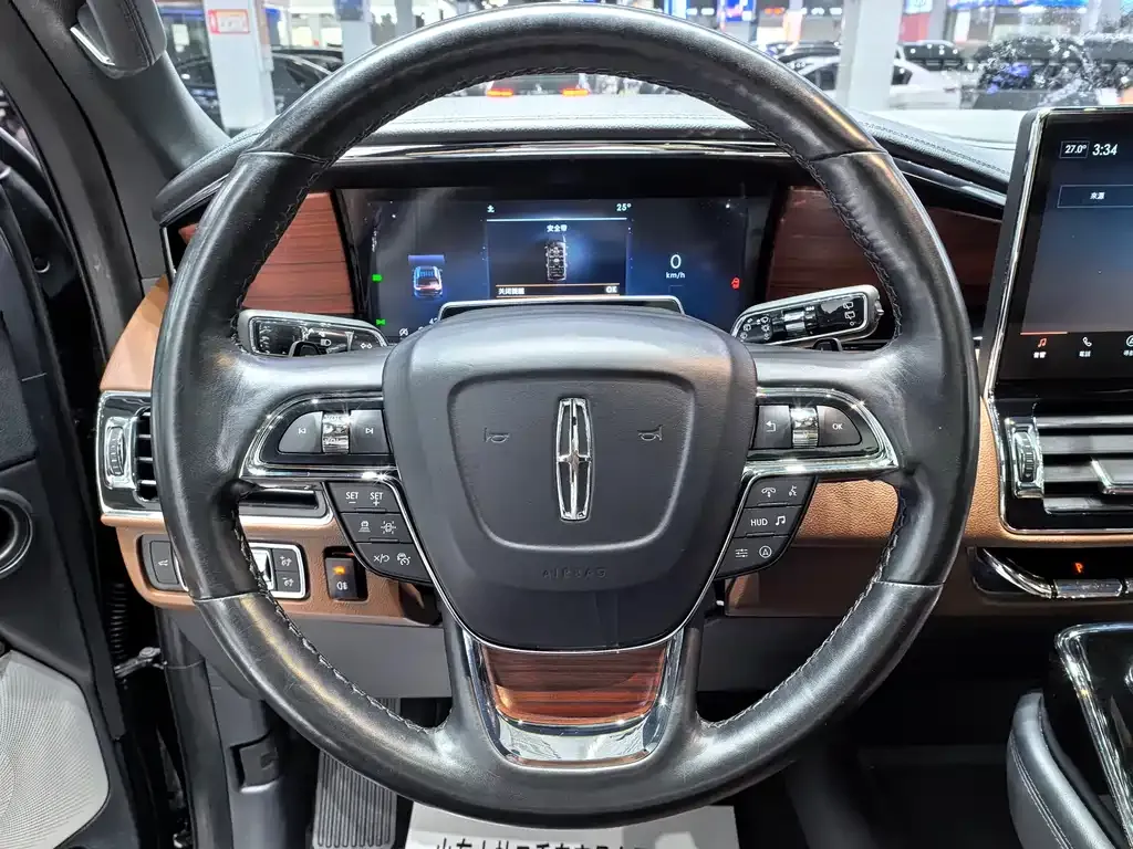 Lincoln Navigator 2023 из CN, фото 6