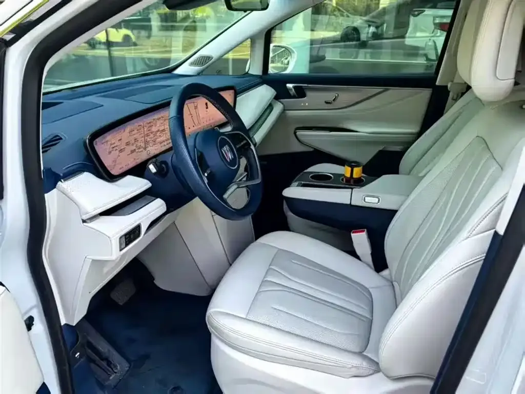 Buick GL8 Hybrid 2024 из CN, фото 4