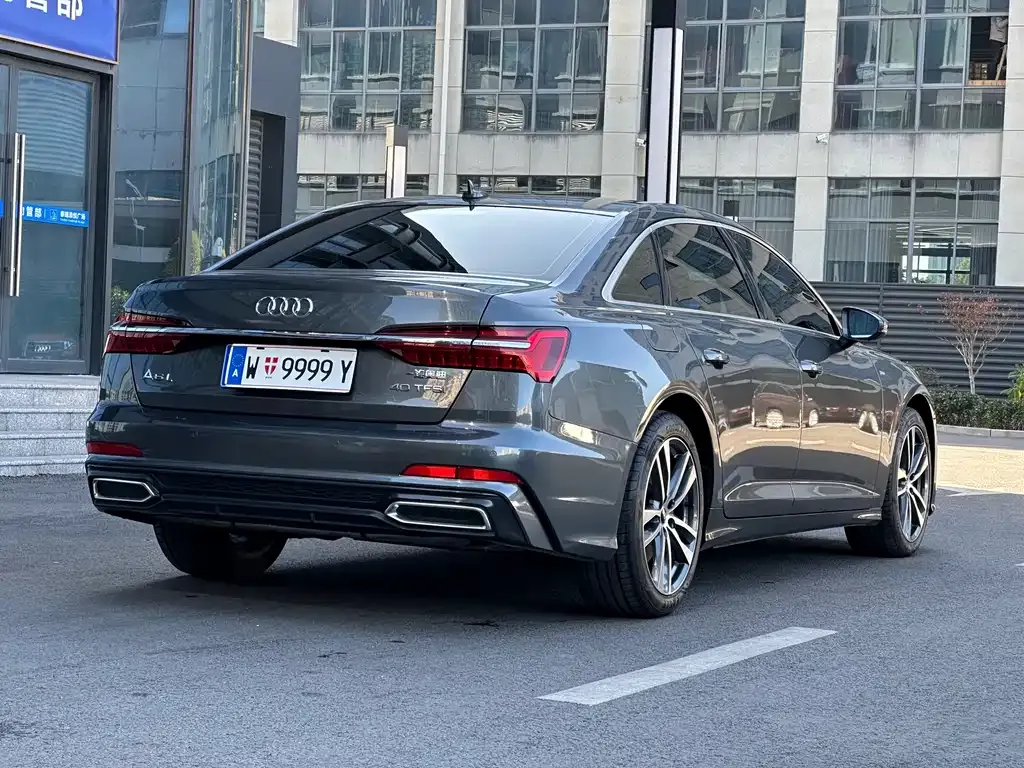 Audi A6L 2022 из CN, фото 5