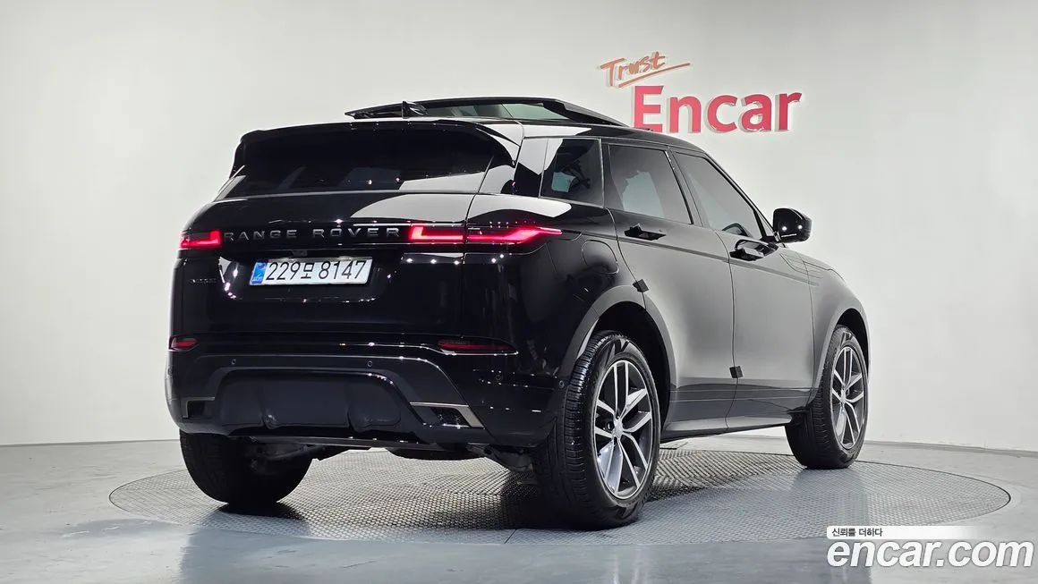Land Rover Range Rover Evoque — фото 2