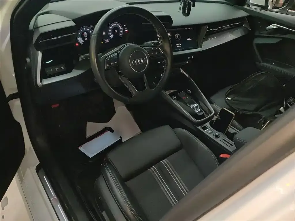 Audi A3 2023 из CN, фото 8