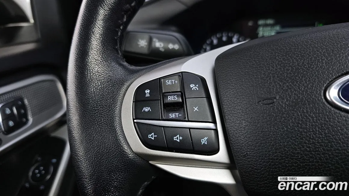 Ford Explorer 2021 из KR, фото 2