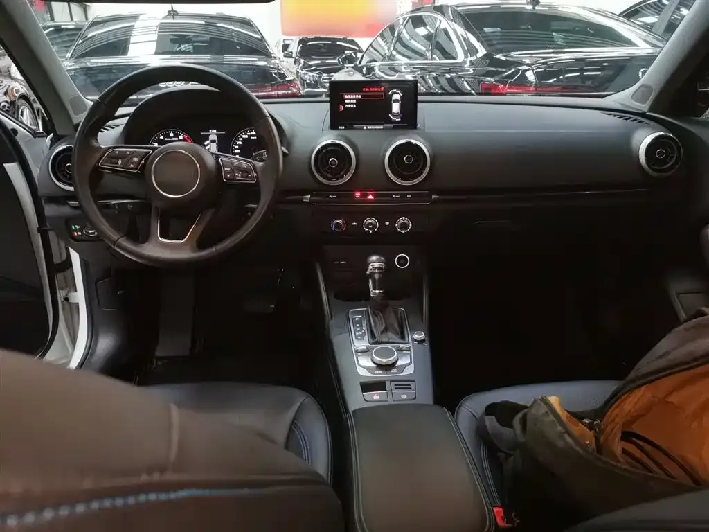 Audi A3 2021 из CN, фото 10