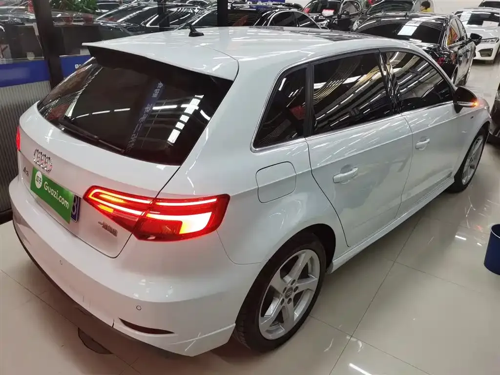 Audi A3 2021 из CN, фото 7