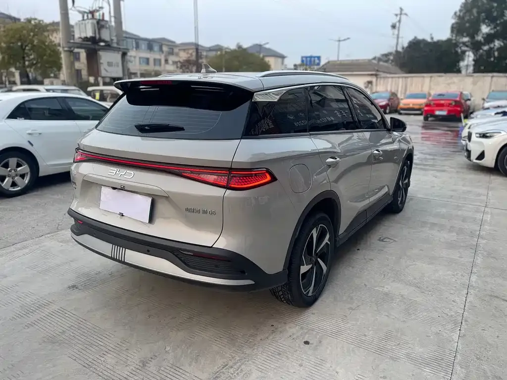 BYD Seal 05 DM-i — фото 6