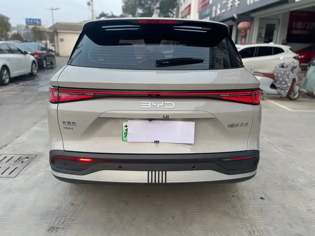 BYD Seal 05 DM-i — фото 2