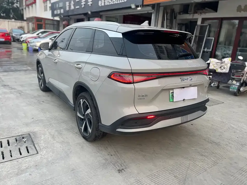 BYD Seal 05 DM-i — фото 3