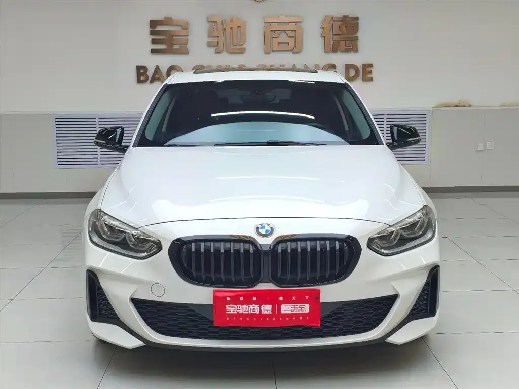 BMW 1 Series 2022 из CN, фото 6