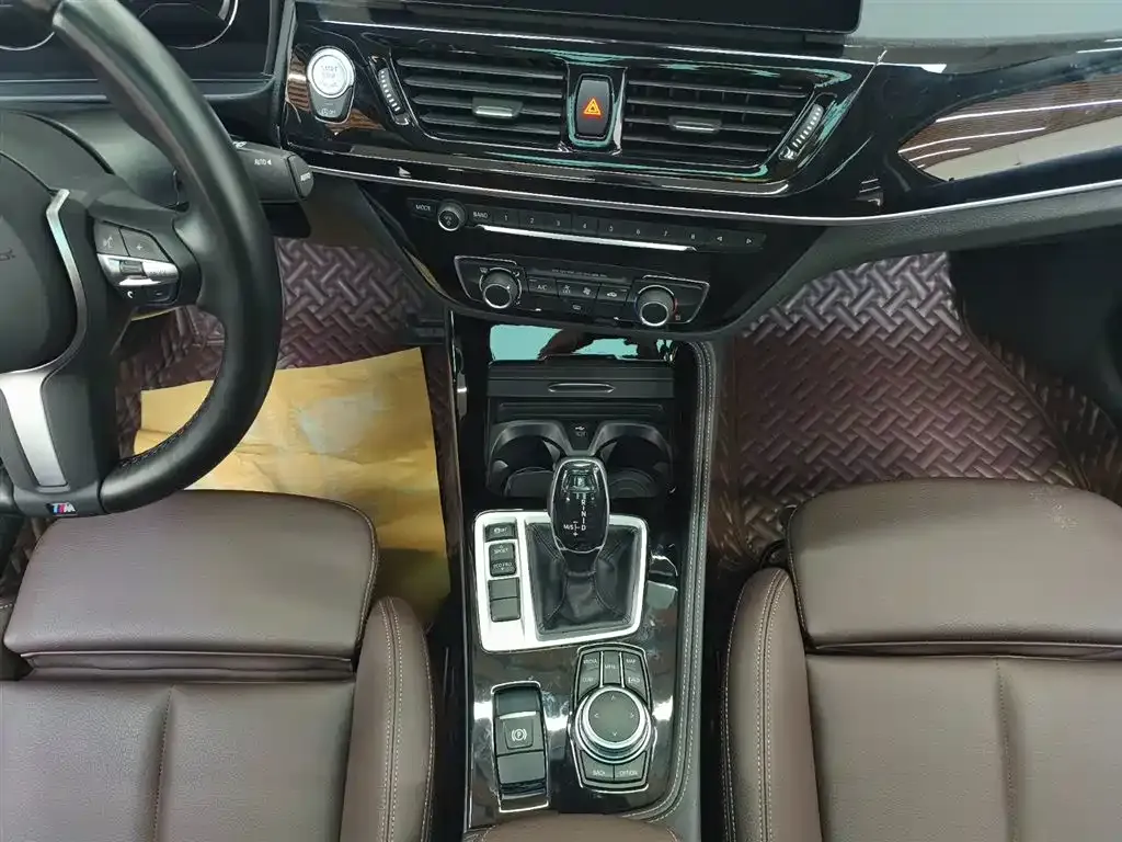 BMW 1 Series 2022 из CN, фото 10