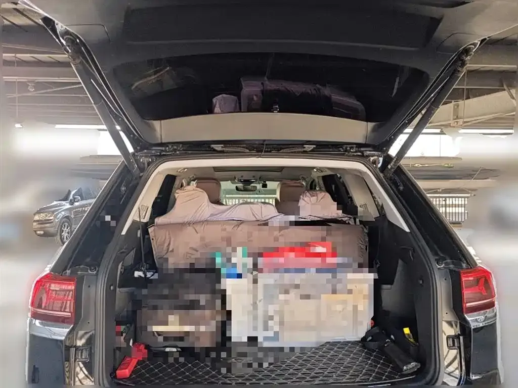 Volkswagen Teramont 2023 из CN, фото 10