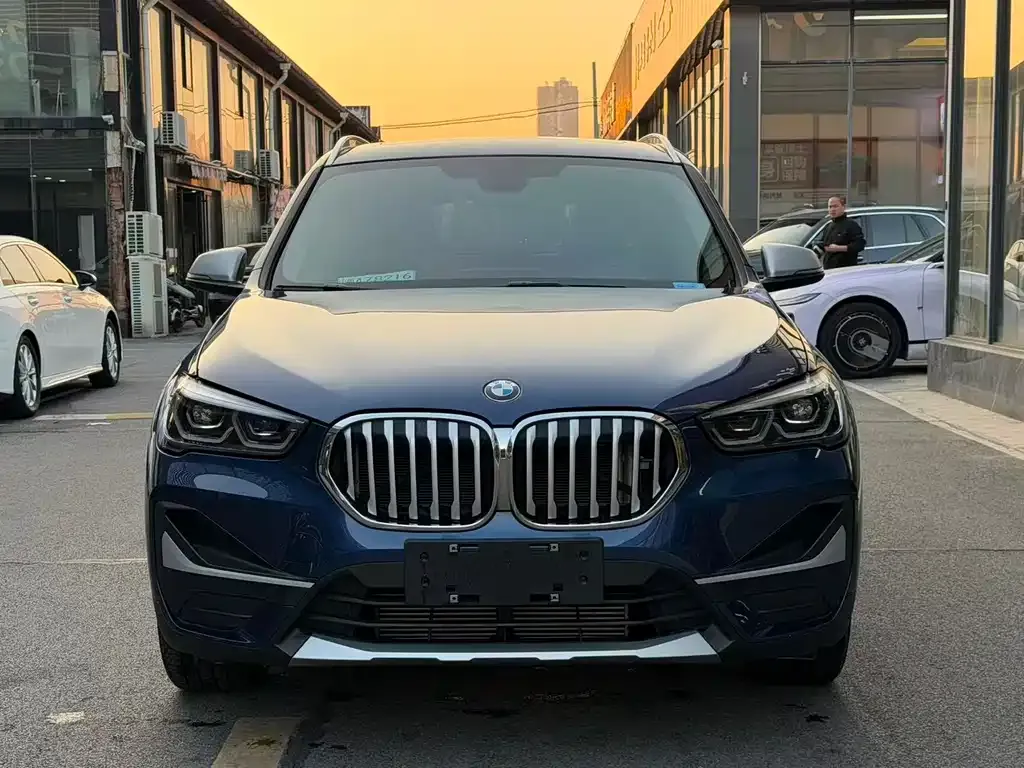 BMW X1 — фото 3