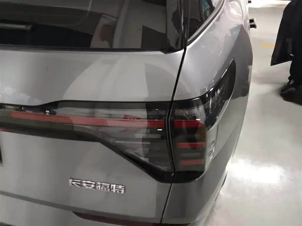 Ford Edge 2024 из CN, фото 4