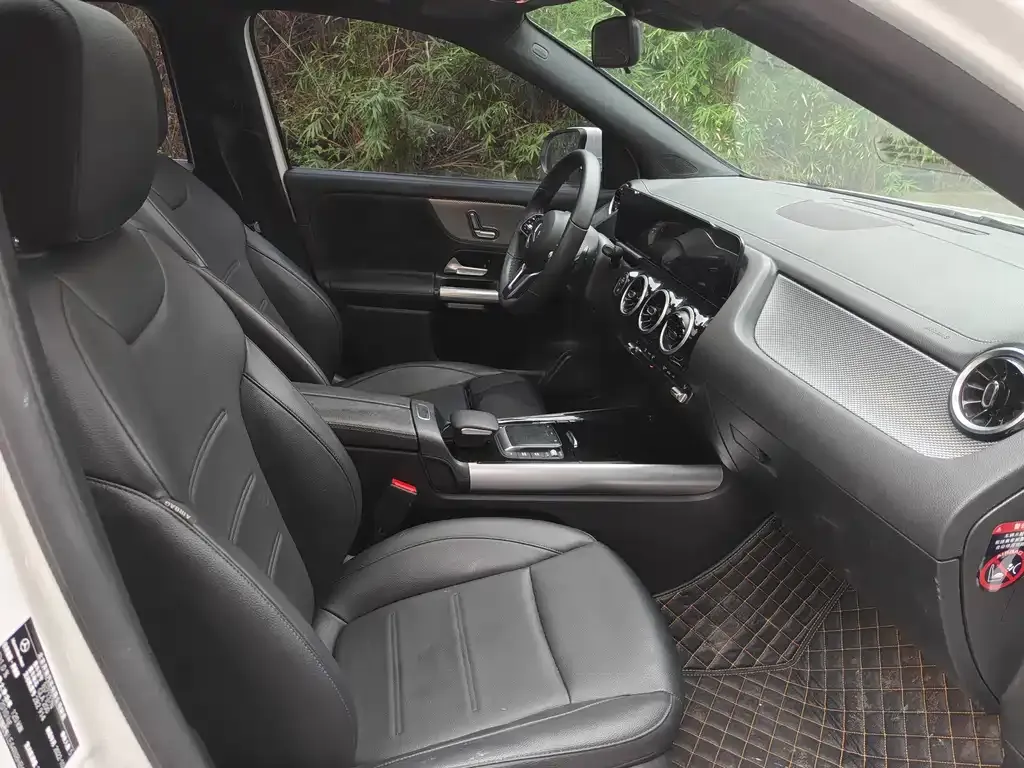 Mercedes-Benz GLA 2023 из CN, фото 3