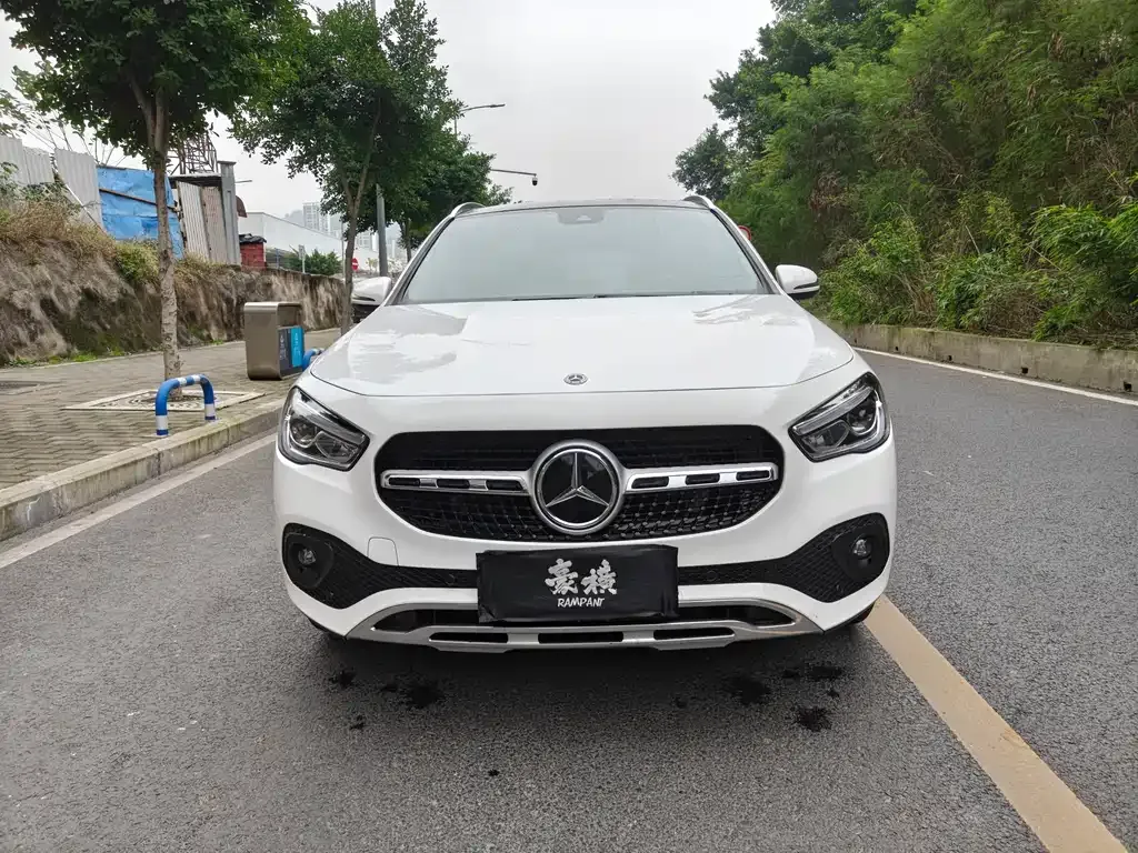Mercedes-Benz GLA 2023 из CN, фото 9