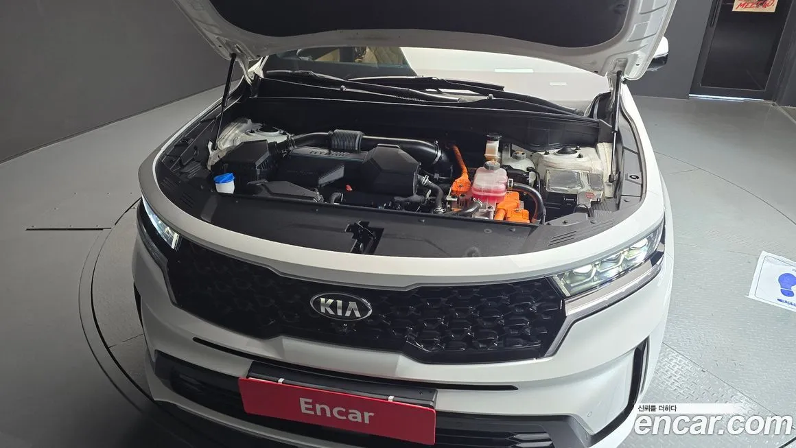 Kia Sorento — фото 6