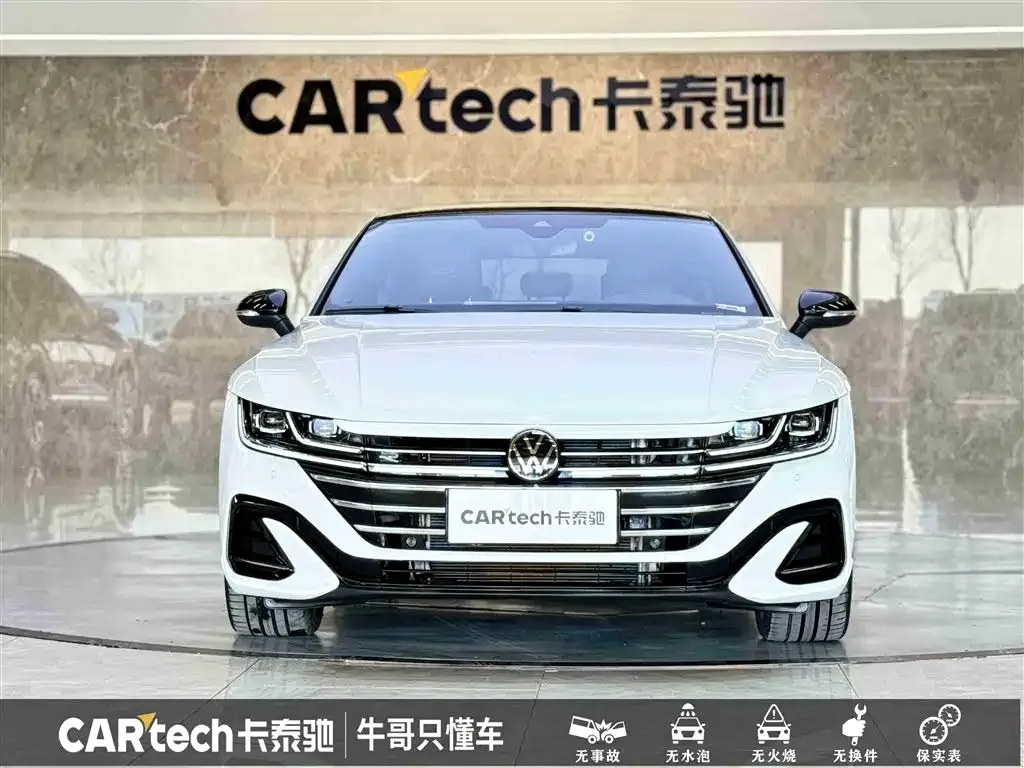 Volkswagen CC 2024 из CN, фото 2
