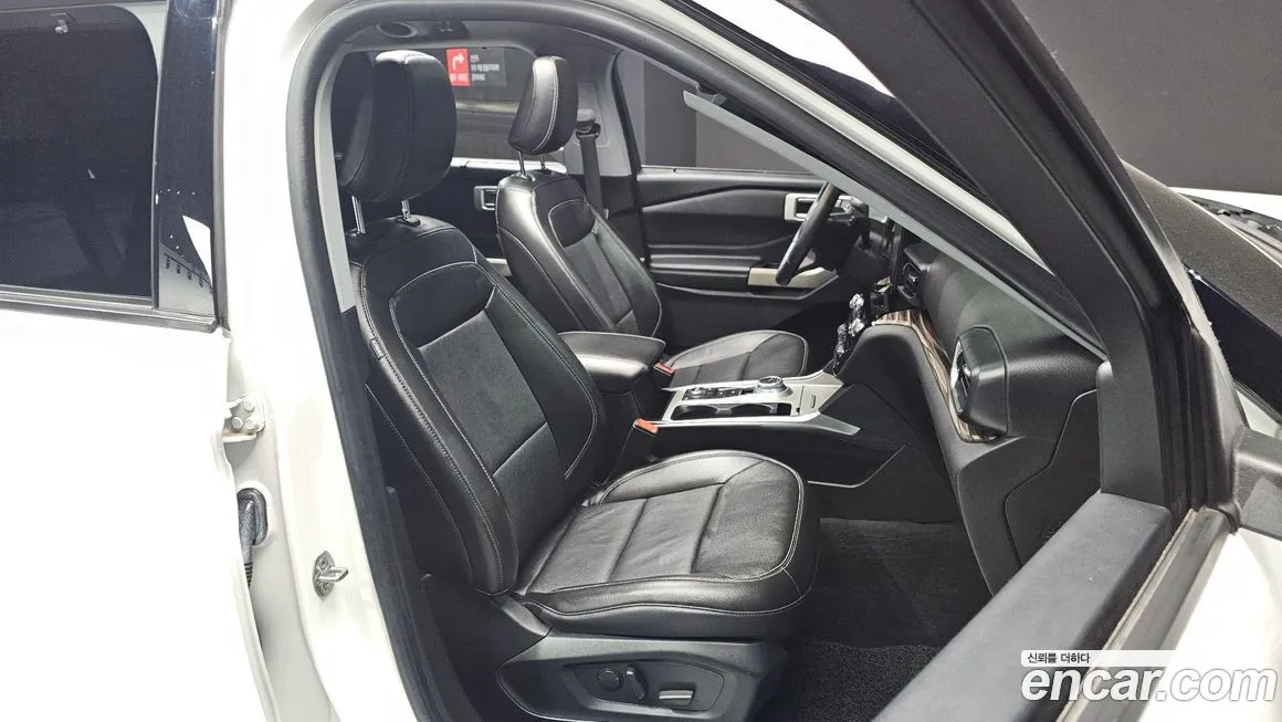 Ford Explorer 2022 из KR, фото 9